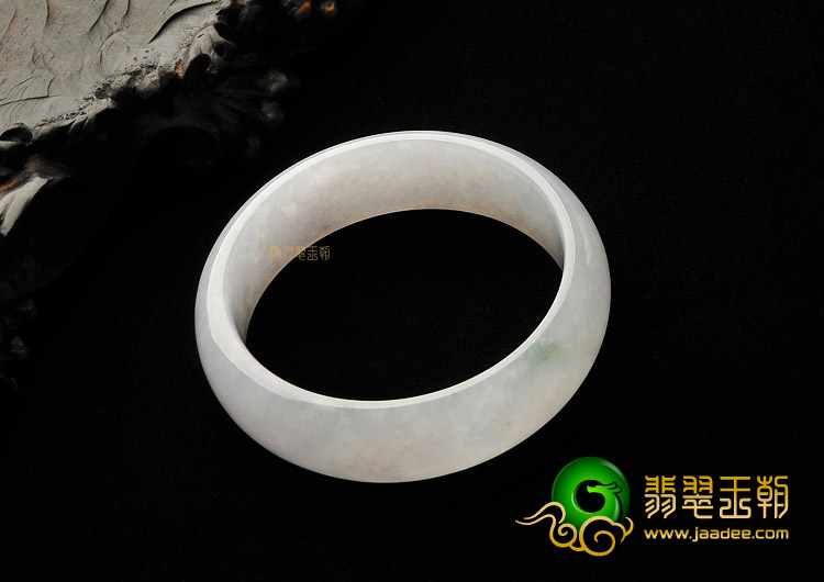 冰种略飘花手镯（57.5mm）