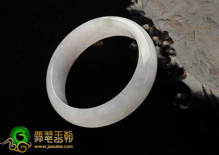 冰种略飘花手镯（57.5mm）
