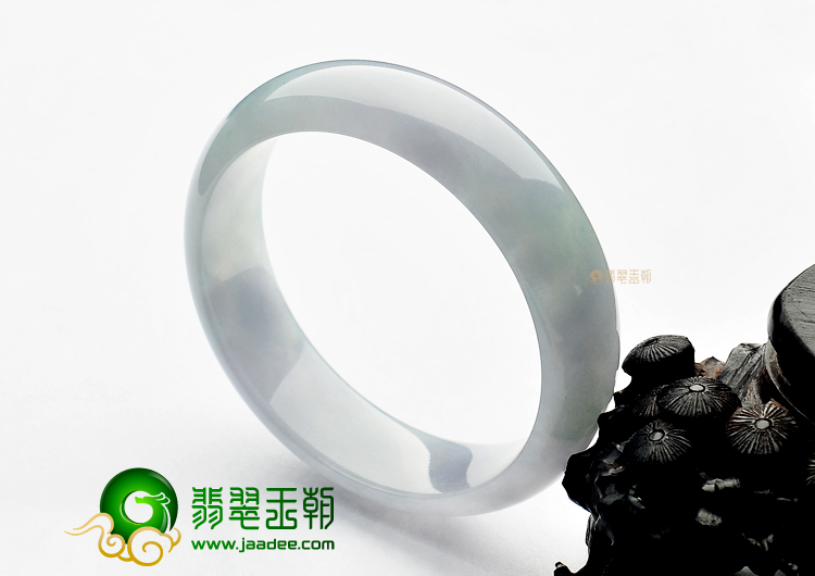 (超值推荐)糯冰种晴水略带紫罗兰手镯（57.8mm）