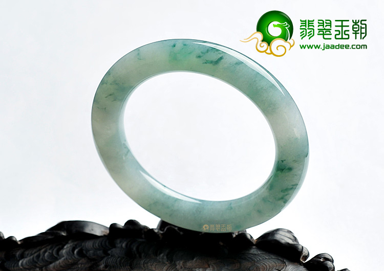 糯冰种飘花圆条手镯（55mm）