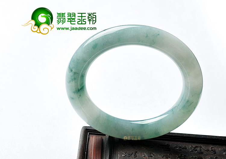 糯冰种飘花圆条手镯（55mm）