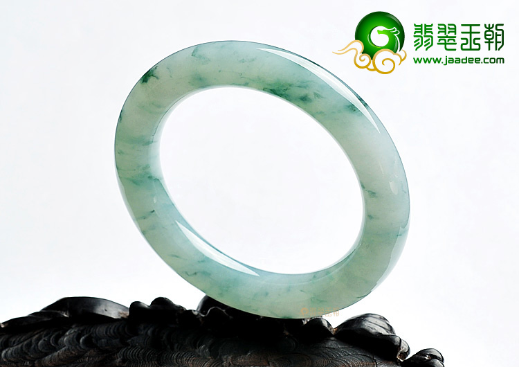 糯冰种飘花圆条手镯（55mm）