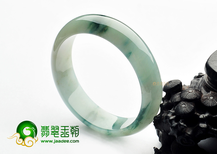 糯冰种飘花手镯（55.4mm）