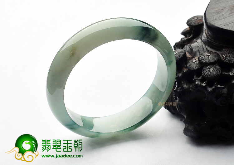糯冰种飘花手镯（55.4mm）