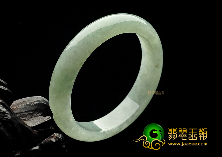 糯冰种晴水手镯（57.9mm）
