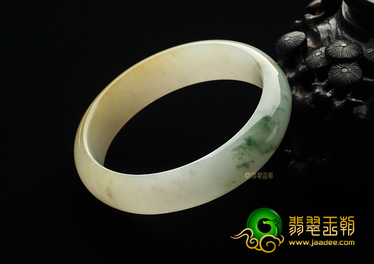糯冰种黄翡飘花手镯（55mm）