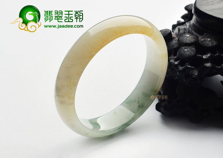 糯冰种黄翡飘花手镯（55mm）