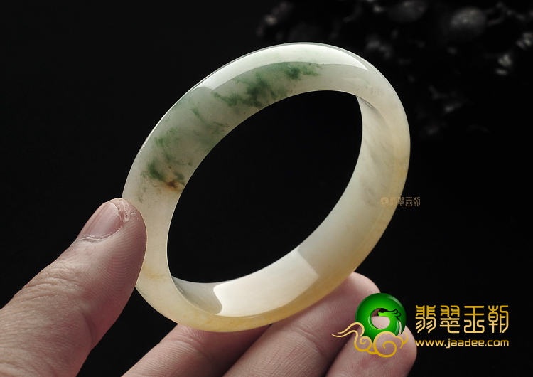 糯冰种黄翡飘花手镯（55mm）