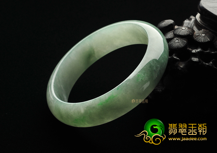 糯冰种飘花手镯（56.5mm）