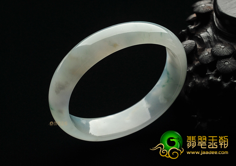 冰种飘花贵妃镯（57.2mm-50.2mm）