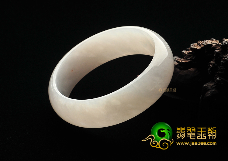 糯冰种淡紫罗兰贵妃镯（52.2mm-48mm）