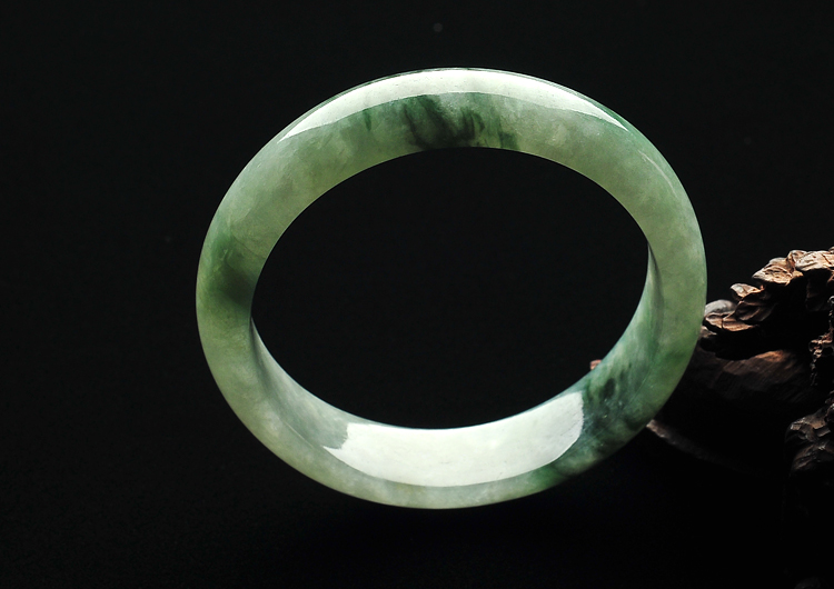 糯冰种飘花手镯（52.5mm）
