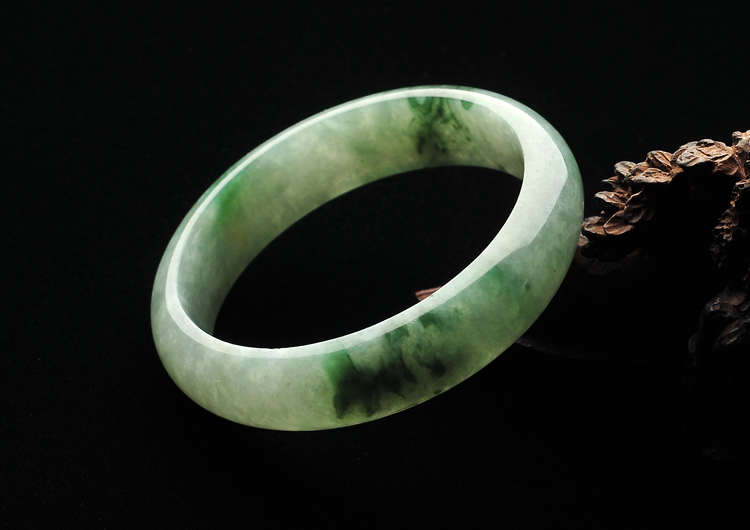 糯冰种飘花手镯（52.5mm）