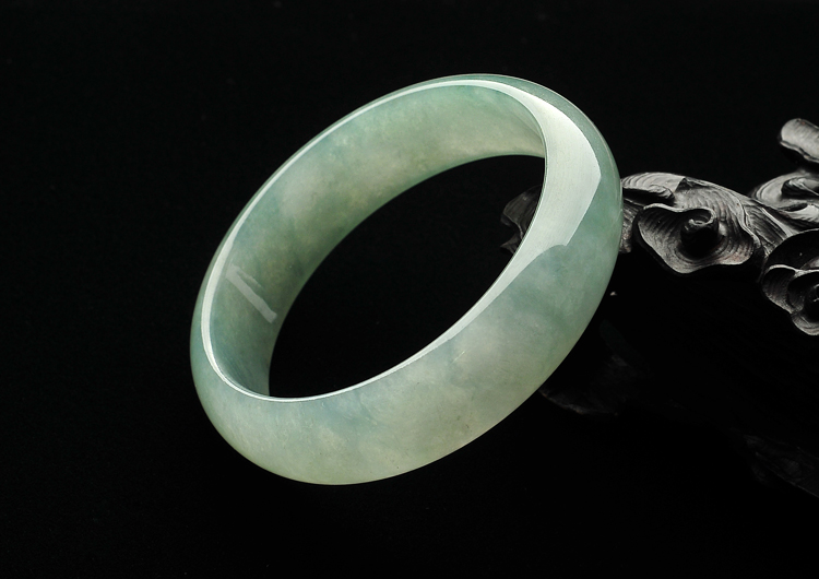 糯冰种飘花手镯（58mm）