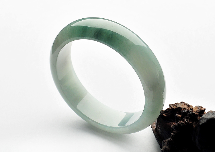 糯冰种晴水手镯（59.2mm）