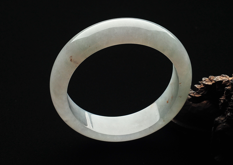 (超值推荐)糯冰种晴水手镯（58.8mm）
