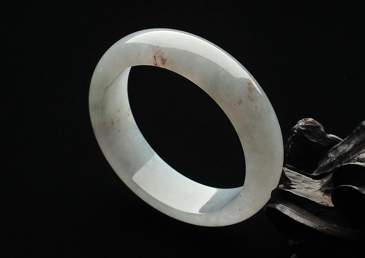 (超值推荐)糯冰种晴水手镯（58.6mm）