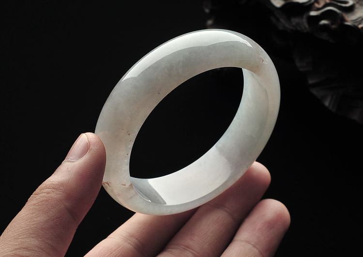 (超值推荐)糯冰种晴水手镯（58.6mm）