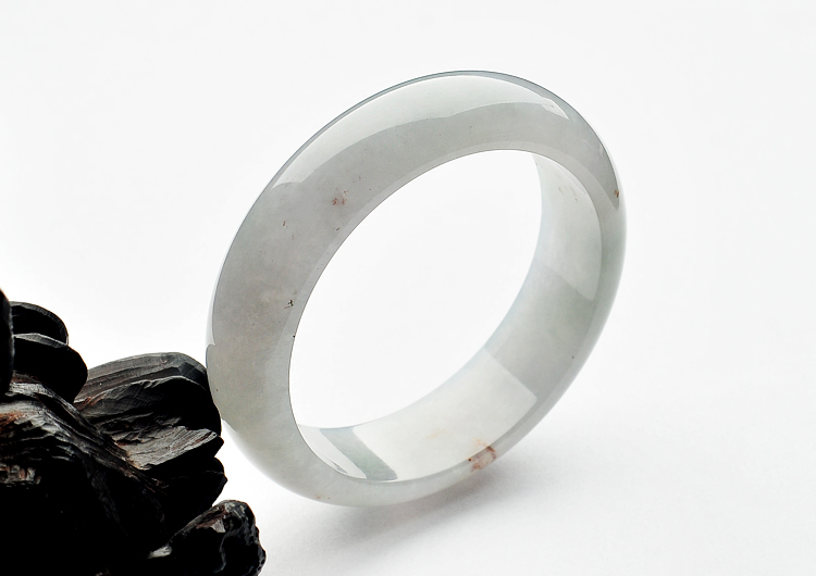 (超值推荐)糯冰种晴水手镯（58.6mm）