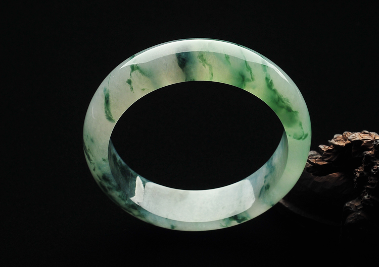(超值推荐)冰种飘花手镯(55.6mm)