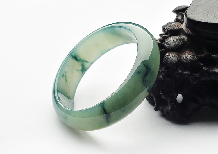 冰种飘花手镯（58.8mm）