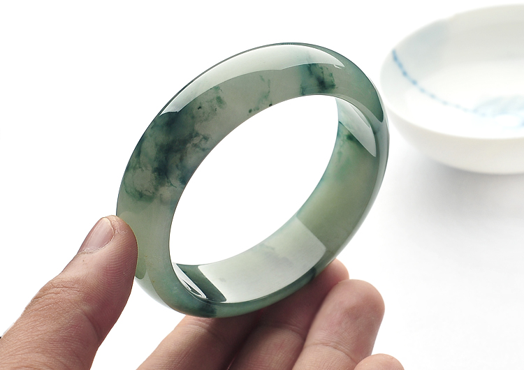 冰种飘花手镯（58.8mm）