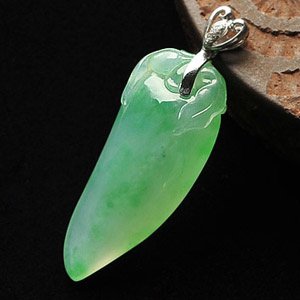 冰种飘翠福瓜挂件