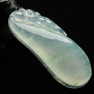 冰种略飘花福瓜挂件