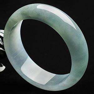 糯冰种晴水略带紫罗兰手镯(56.8mm)