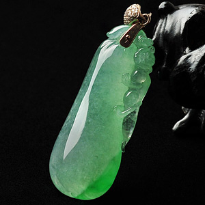 冰种飘翠福瓜挂件