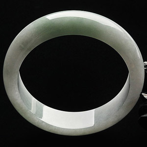 糯冰种晴水手镯(59.2mm)