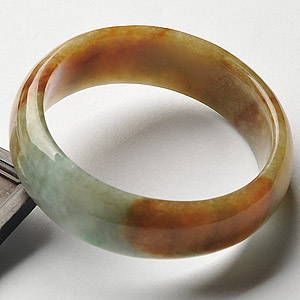 糯冰种褐黄翡贵妃镯（57.8mm-55.9mm）