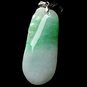 糯冰种飘翠福瓜挂件