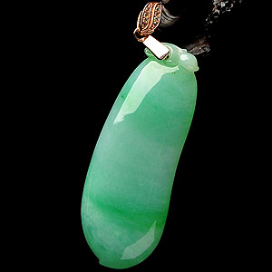 糯冰种飘翠福瓜挂件