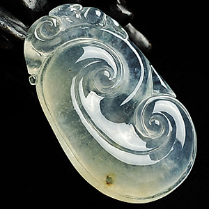 冰种淡黄翡如意挂件