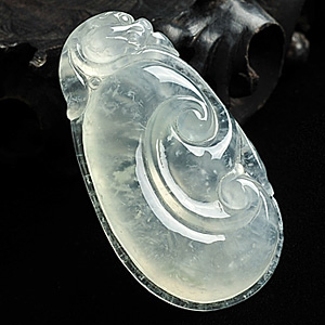 冰种淡黄翡如意挂件