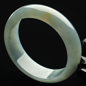 冰种晴水略带黄翡手镯（58.6mm）
