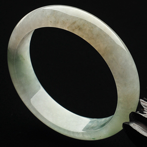 糯冰种晴水手镯（58.3mm）