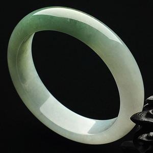 (超值推荐)糯冰种晴水手镯（57.5mm）