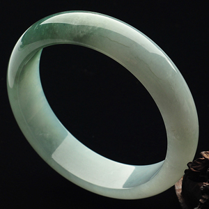糯冰种晴水手镯（59.8mm）