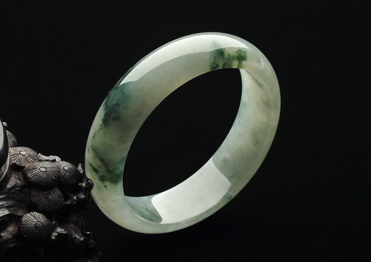 糯冰种飘花手镯（59.8mm）