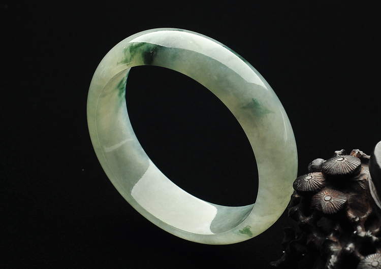 糯冰种飘花手镯（59.8mm）