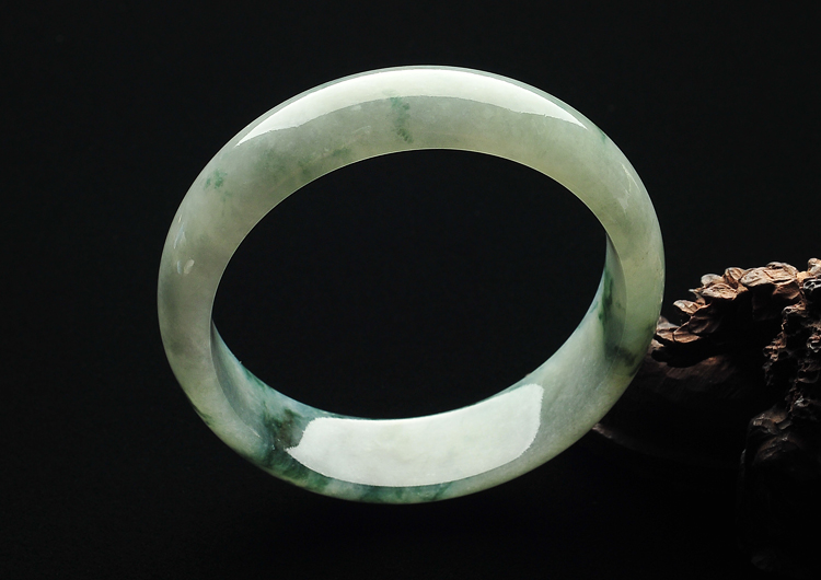 糯冰种飘花手镯（59.9mm）