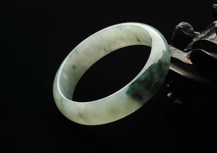 糯冰种飘花手镯（59.5mm）