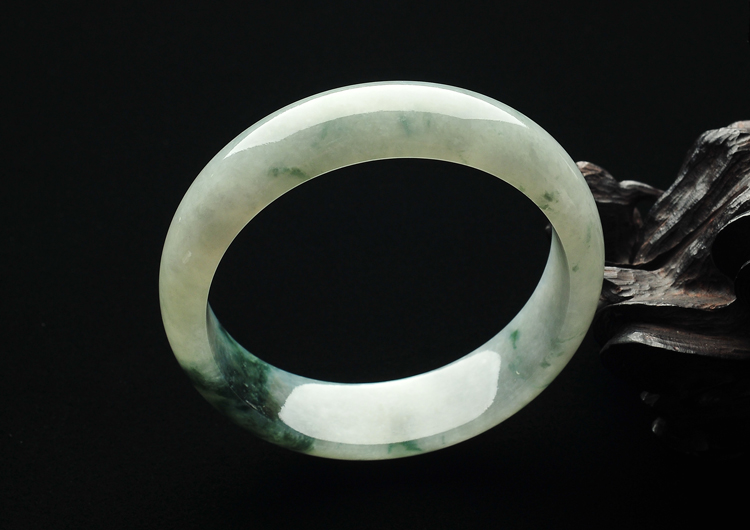 糯冰种飘花手镯（59.5mm）