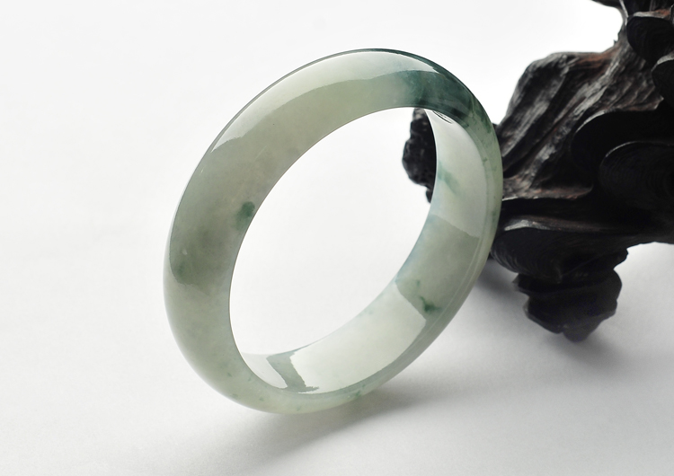 糯冰种飘花手镯（59.5mm）