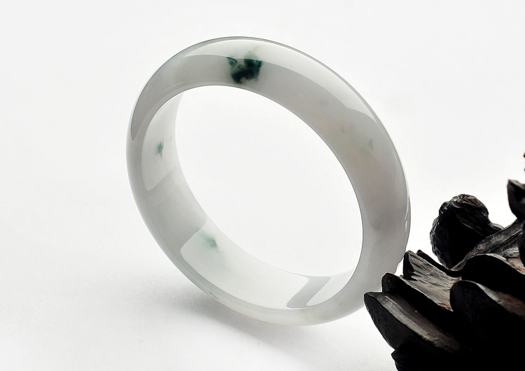 糯冰种飘花手镯（61mm）