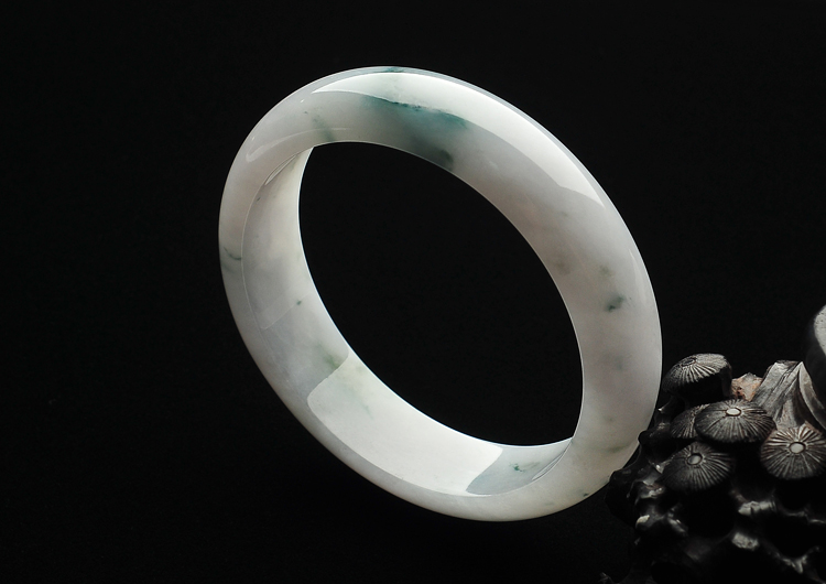 糯冰种飘花手镯（61mm）