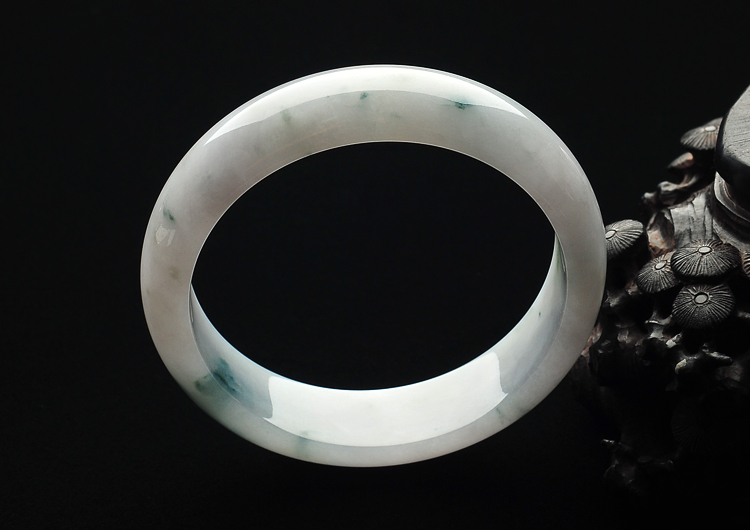 糯冰种飘花手镯（61mm）