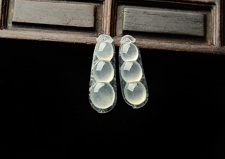 冰种淡晴水四季豆挂件（一对）